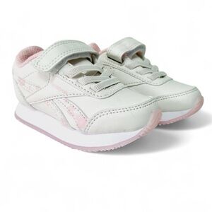 Toddler Girls Reebok Sneakers with Velcro strap size 7